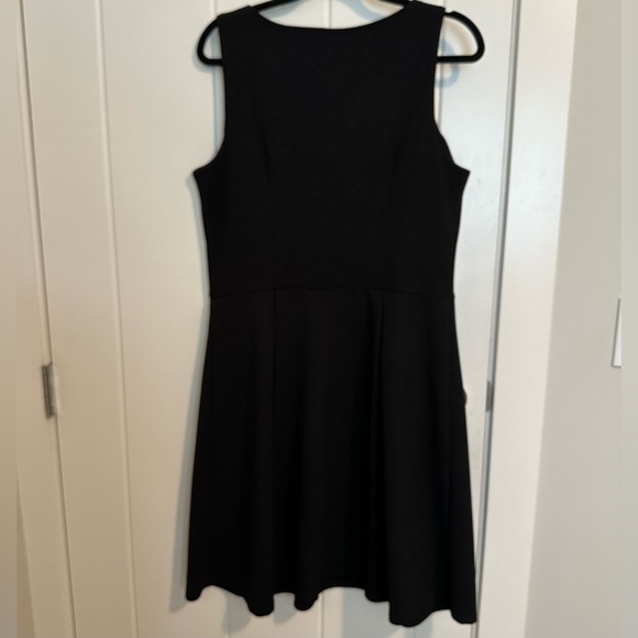 Sparkly V-Neck LBD - Picture 2 of 4
